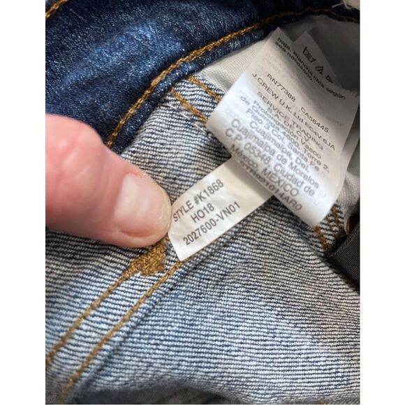 Madewell 9" Mid-Rise Skinny Jeans in York Wash: Rip and Repair Edition, Size 25 - Picture 11 of 12